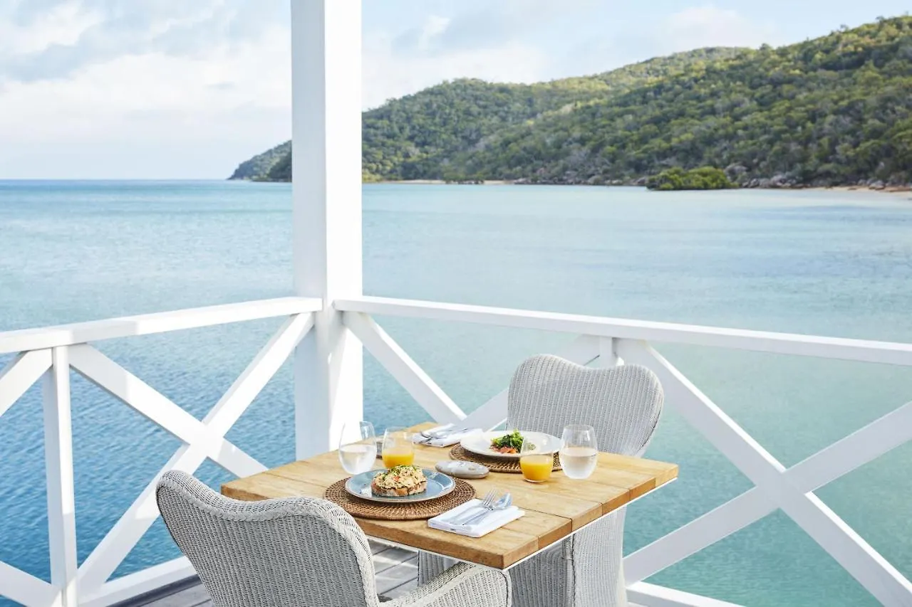 ***** Resort Orpheus Island Lodge Australia